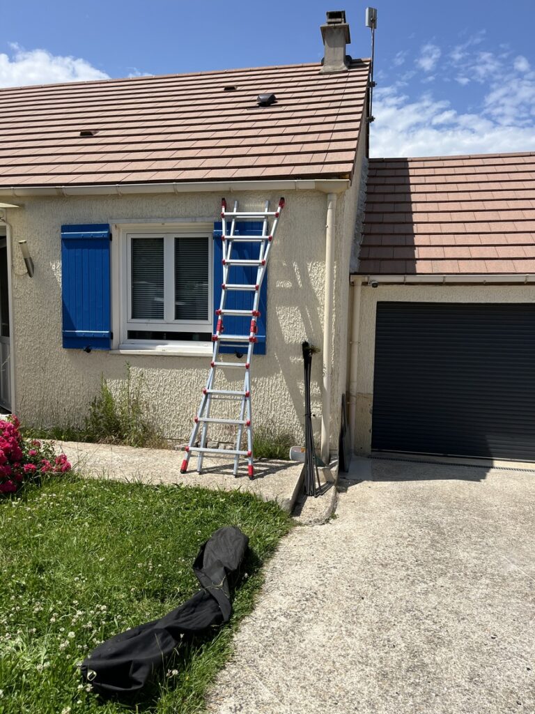 Couvreur à Saint-Mard - Ramonage de cheminée - VITO Le Compagnon Parisien