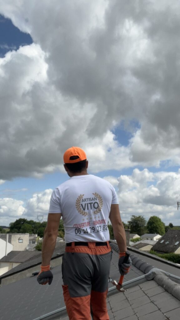 Couvreur à Othis - Remplacement d'ardoise - VITO Le Compagnon Parisien