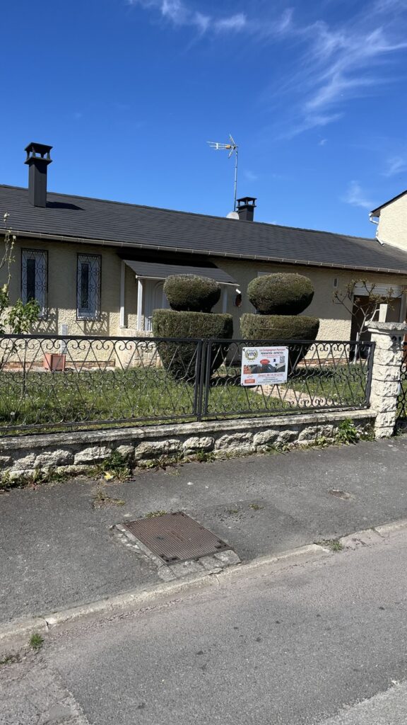 Peinture de Toiture complet - Othis - VITO Le Compagnon Parisien