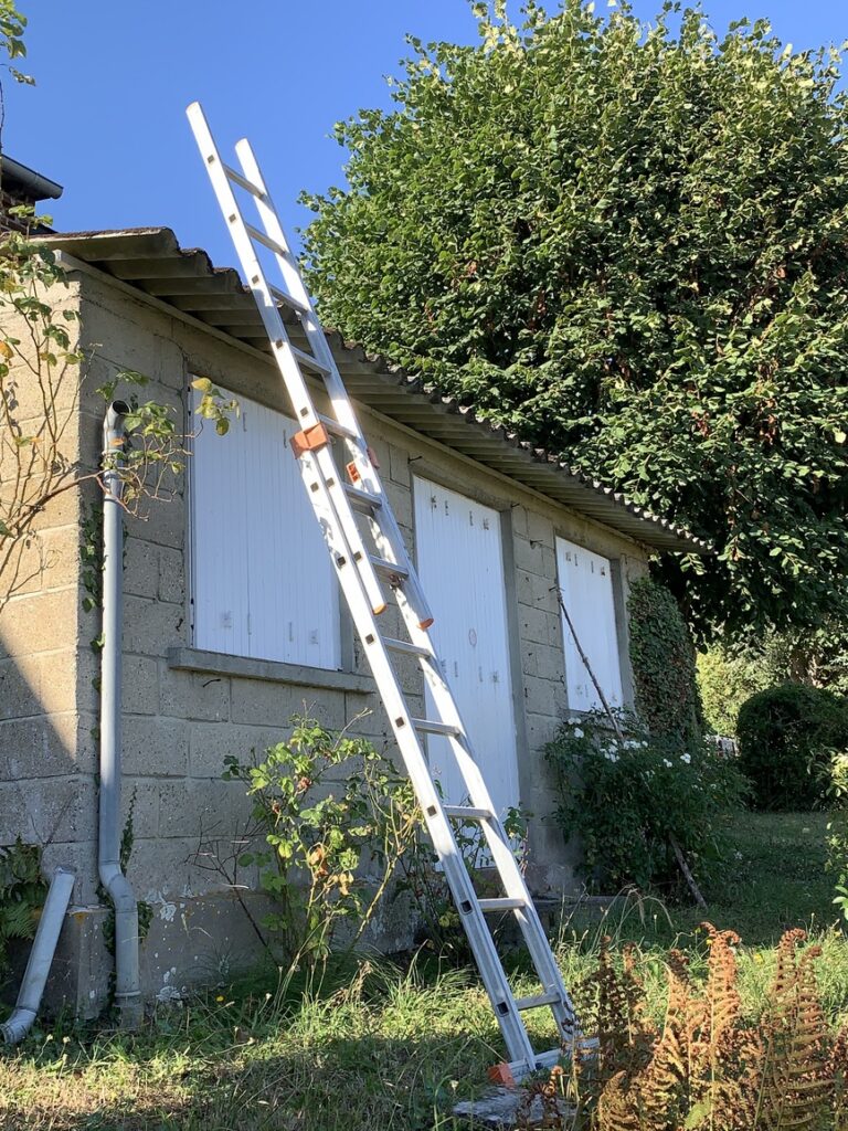Remplacement de gouttières, Avant/Après - VITO Le Compagnon Parisien