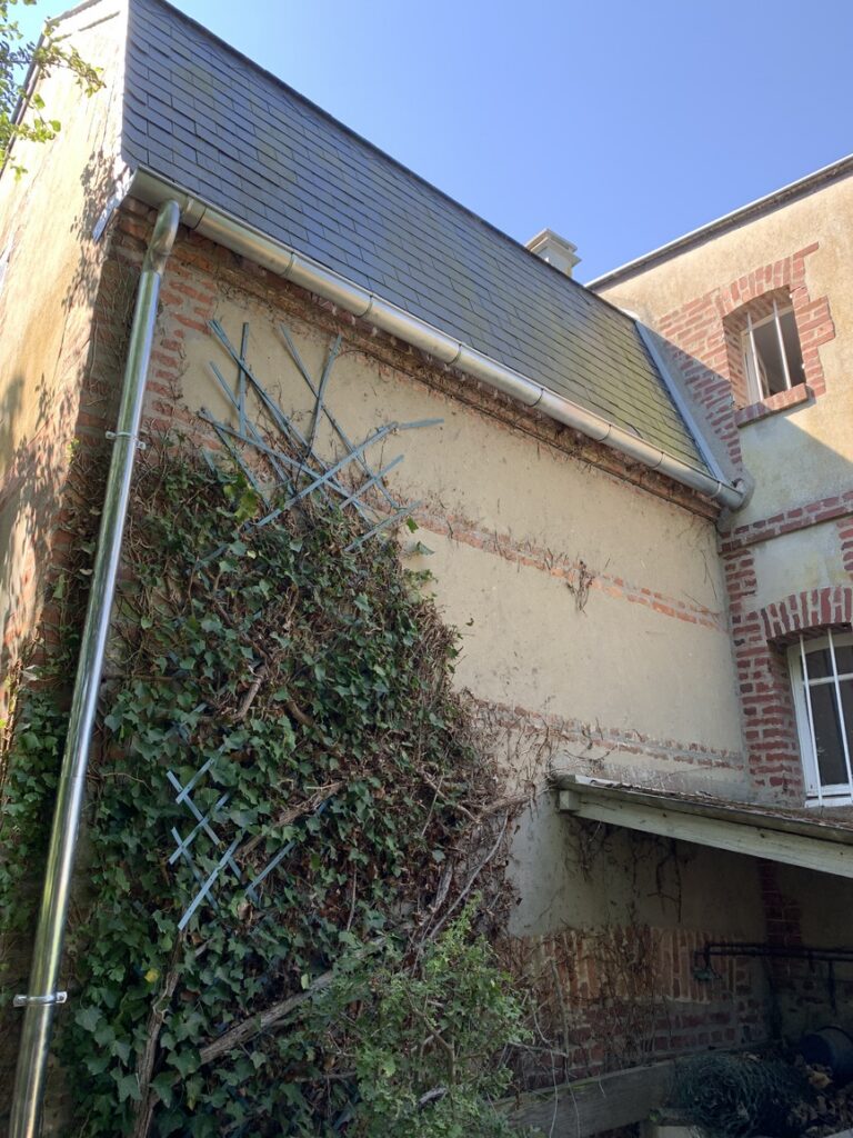 Remplacement de gouttières, Avant/Après - VITO Le Compagnon Parisien