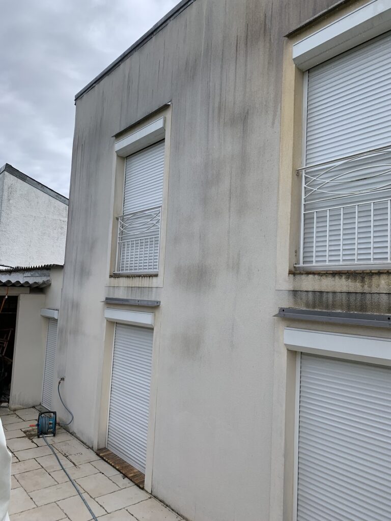 Nettoyage de façade et pignon - Othis - VITO Le Compagnon Parisien