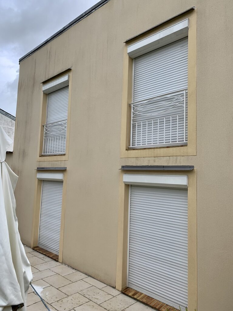 Nettoyage de façade et pignon - Othis - VITO Le Compagnon Parisien