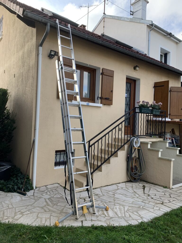 Nettoyage de gouttière - Champigny sur Marne - VITO Le Compagnon Parisien