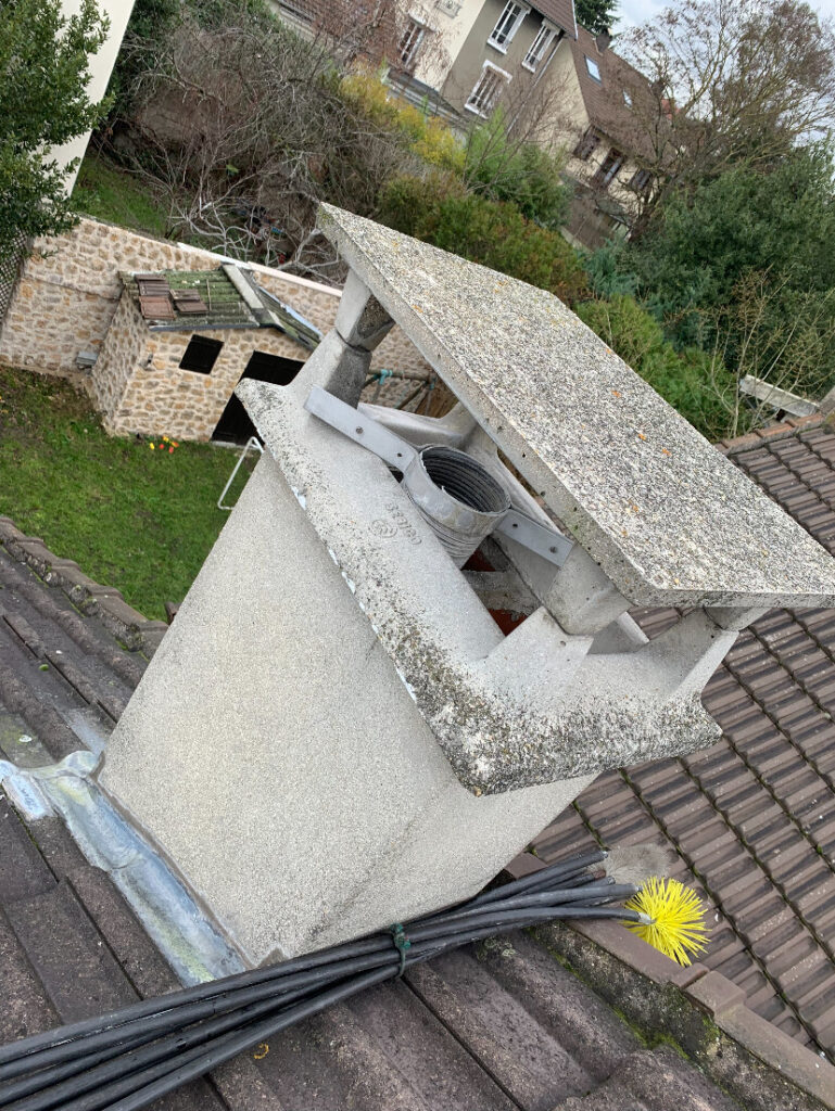 Ramonage de cheminée gaz - Pavillons-Bous-Bois - VITO Le Compagnon Parisien