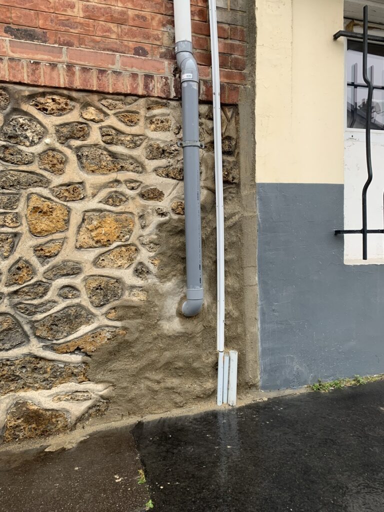 Maçonnerie bas de façade - Pantin - VITO Le Compagnon Parisien
